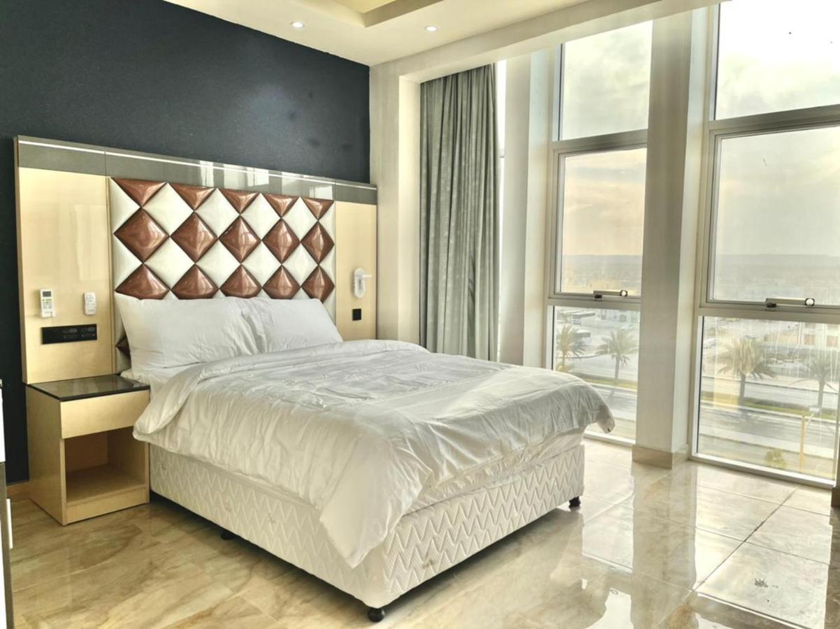 Asian Hotel 3*